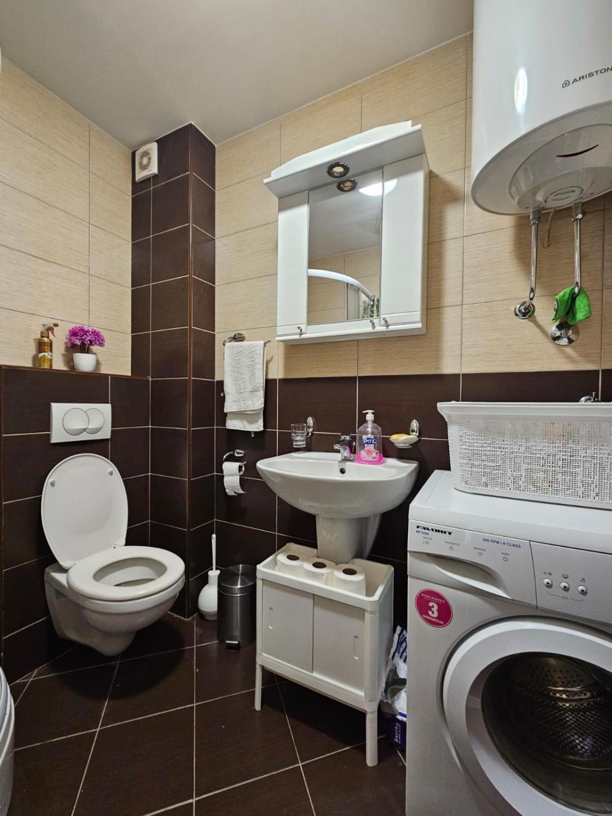 Apartman Morski Biser Apartment บุดวา ภายนอก รูปภาพ