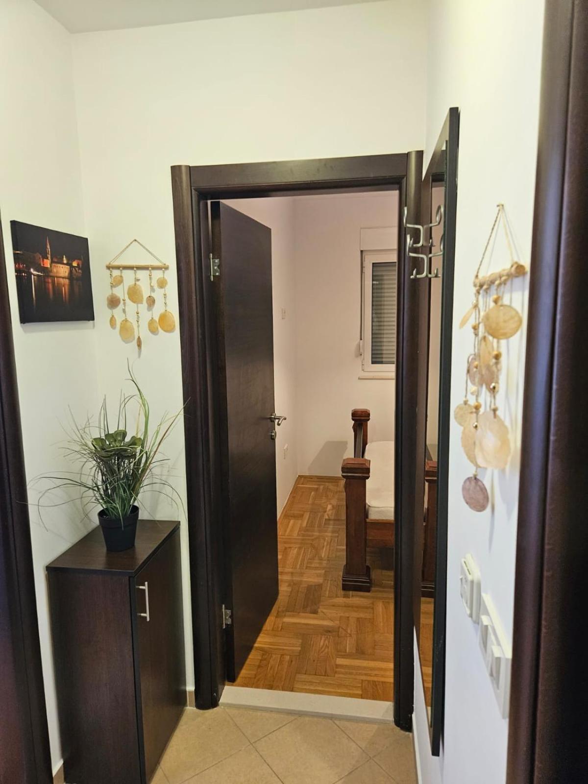 Apartman Morski Biser Apartment บุดวา ภายนอก รูปภาพ